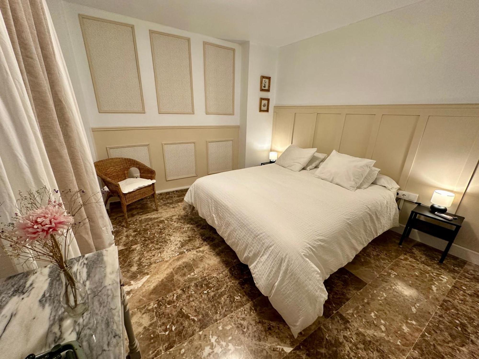 Habitacion Confort Centro Para 2 Personas Granada Esterno foto